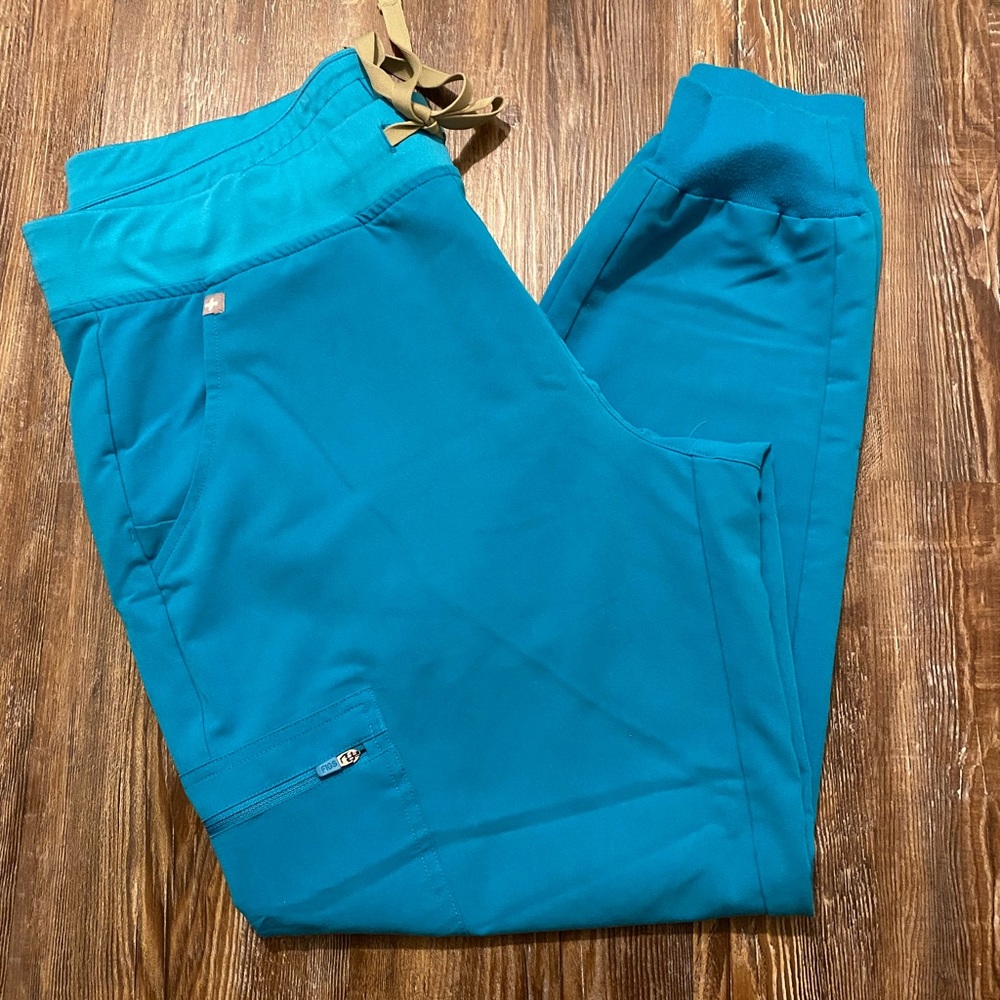 FIGS Sz LRG Color Teal Zamora Jogger Scrub Pants